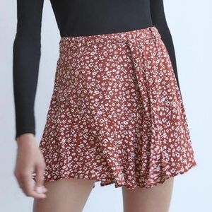 New Zara Red Floral Skort